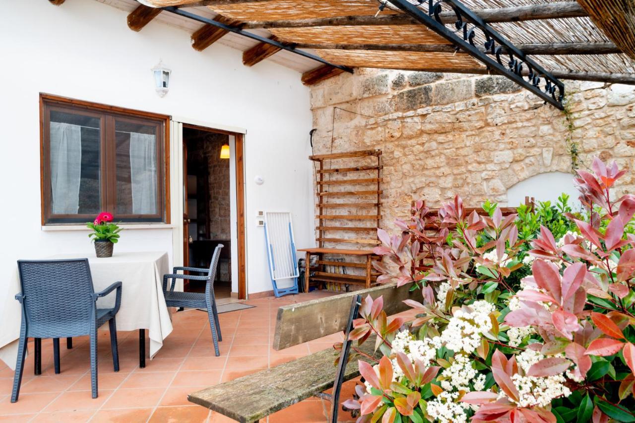 Casina Dei Preti Villa Conversano Eksteriør billede